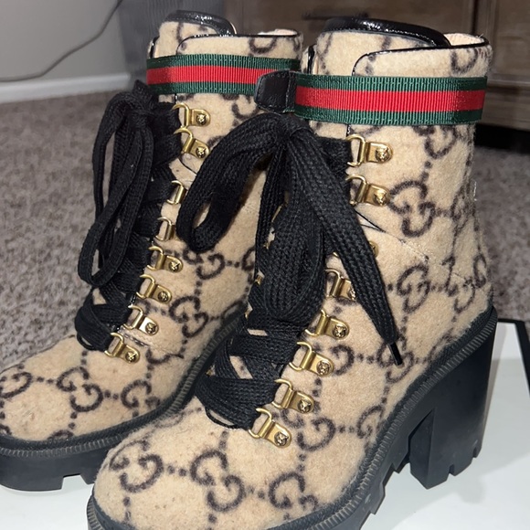 GG WOOL ANKLE BOOT// GOOD CONDITION//WORN OCCASIONALLY//. SIZE: 36 - Picture 6 of 16